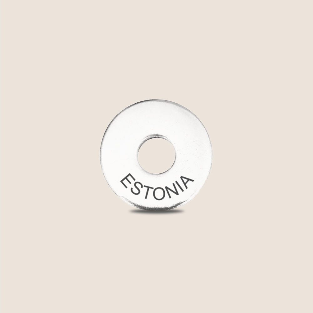 Engraved Estonia Country Token to remember your holiday, adding it to your travel keychain to make the perfect keepsake.