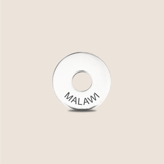 Engraved Malawi Country Token to remember your holiday, adding it to your travel keychain to make the perfect keepsake.