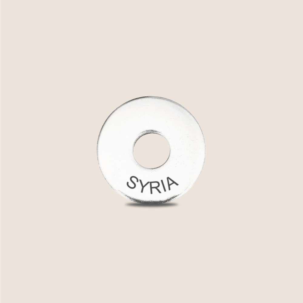 Engraved Syria Country Token to remember your holiday, adding it to your travel keychain to make the perfect keepsake.