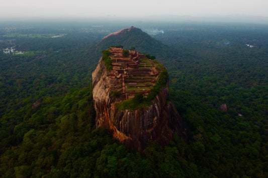 Discover the wonders of Sri Lanka